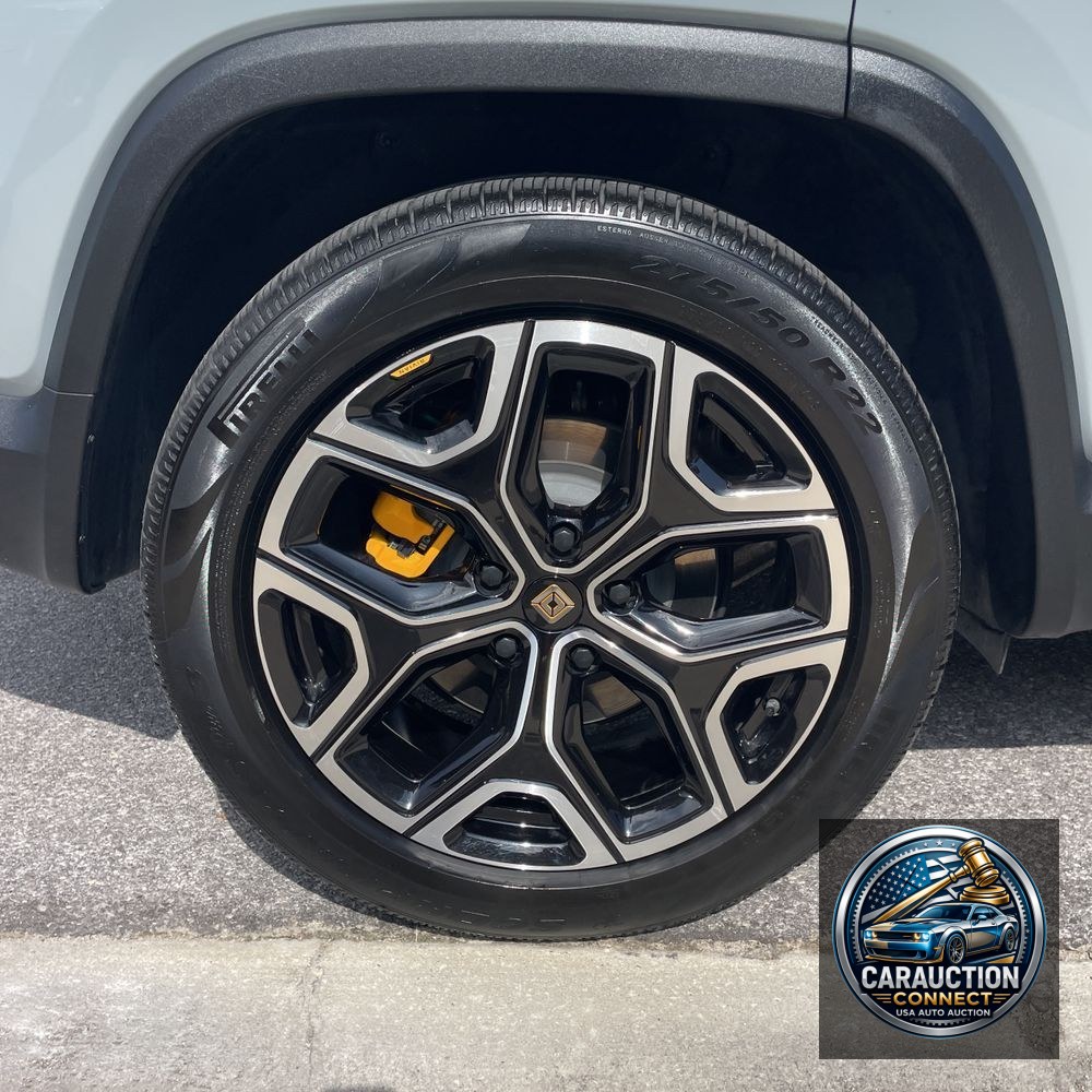 2024 Rivian R1S Launch Edition
