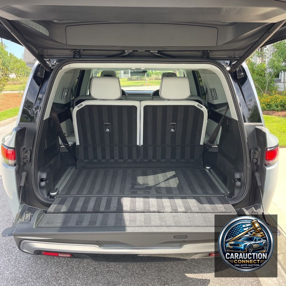 2024 Rivian R1S Launch Edition