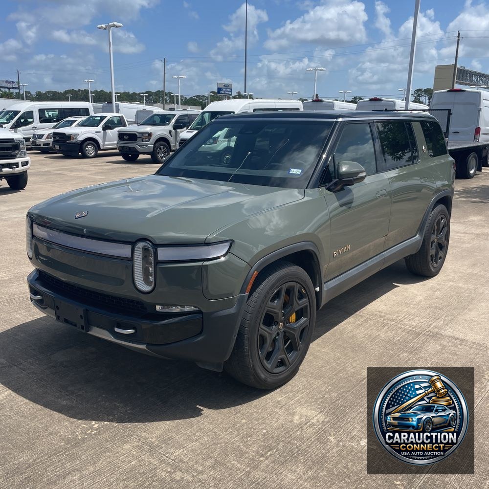 2022 Rivian R1S Launch Edition