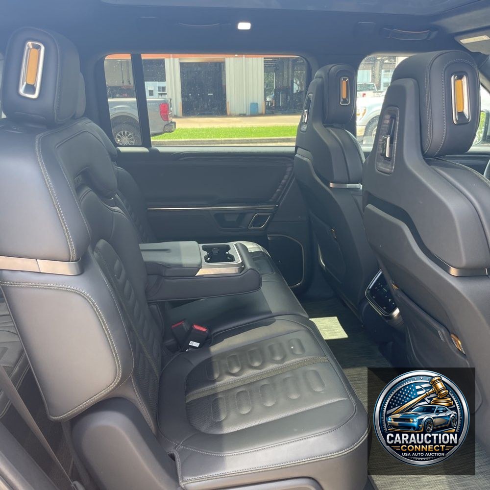2022 Rivian R1S Launch Edition