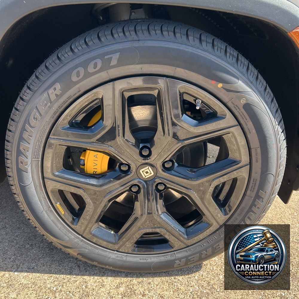 2023 Rivian R1S Launch Ed Quad-Motor