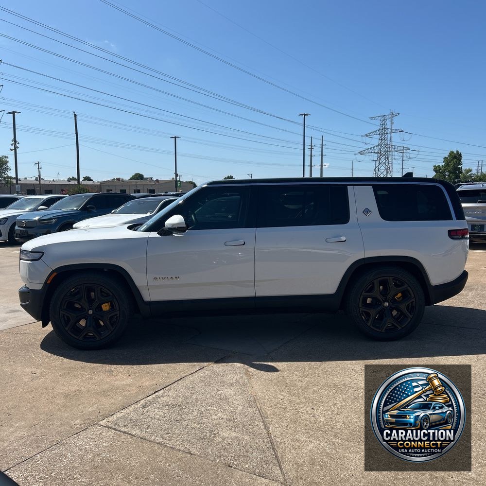 2023 Rivian R1S Launch Ed Quad-Motor