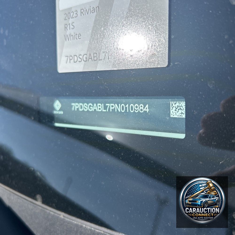 2023 Rivian R1S Launch Ed Quad-Motor
