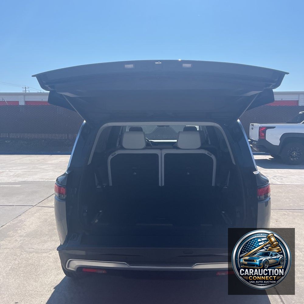 2023 Rivian R1S Launch Ed Dual-Motor