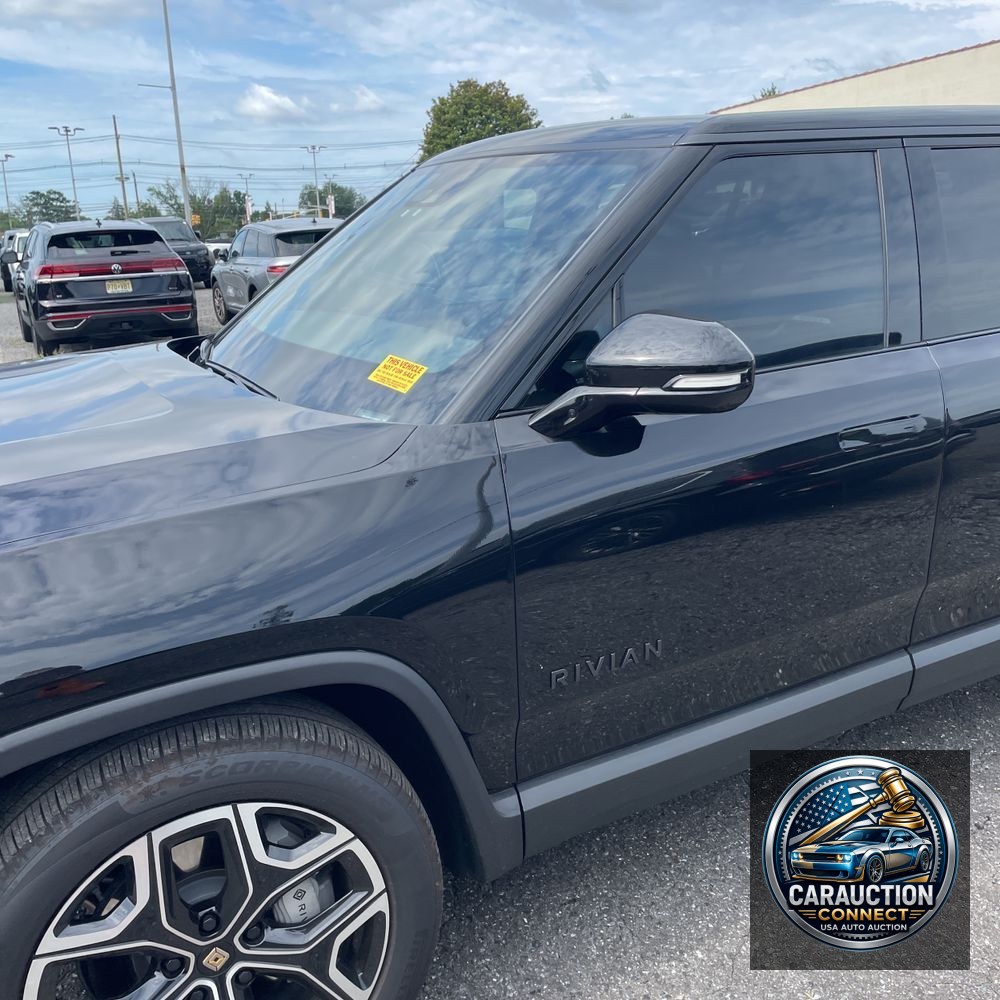 2025 Rivian R1S Adventure Dual-Motor
