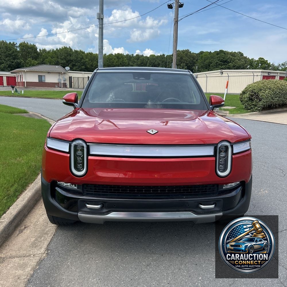2024 Rivian R1S Adventure Dual-Motor