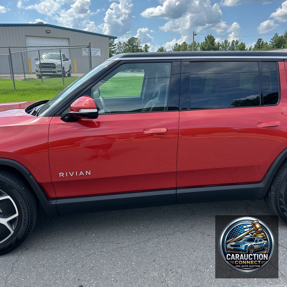 2024 Rivian R1S Adventure Dual-Motor