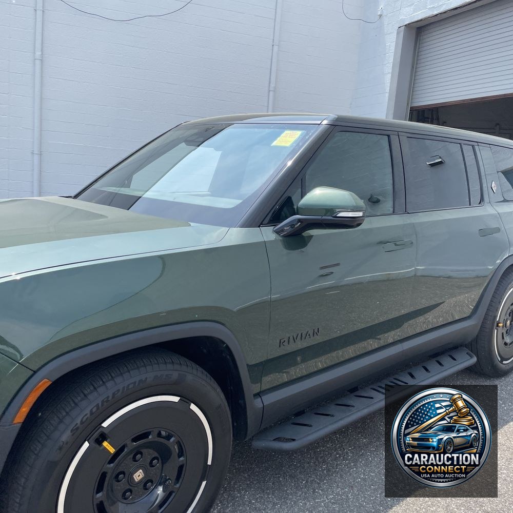 2025 Rivian R1S Adventure Dual-Motor