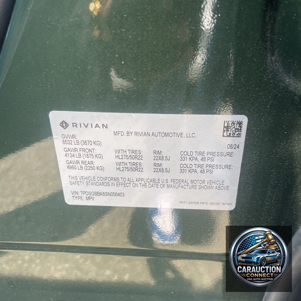 2025 Rivian R1S Adventure Dual-Motor