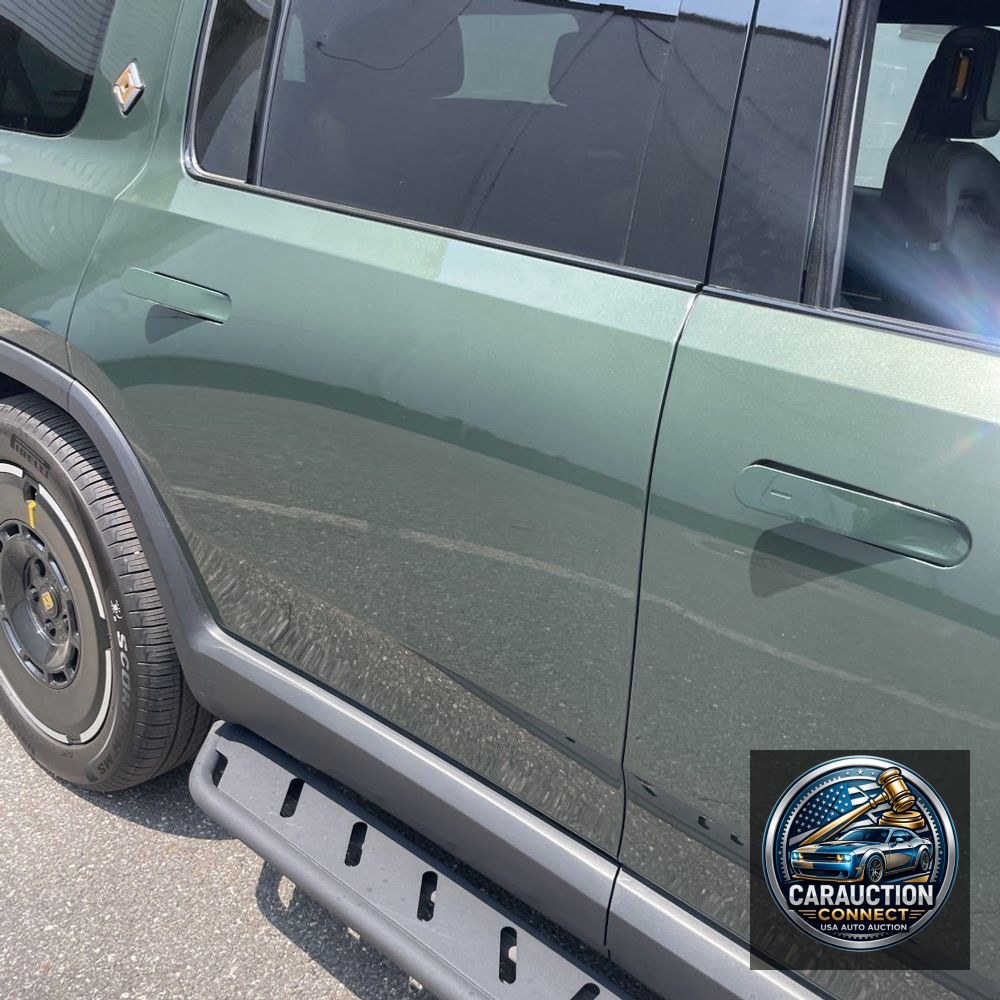 2025 Rivian R1S Adventure Dual-Motor