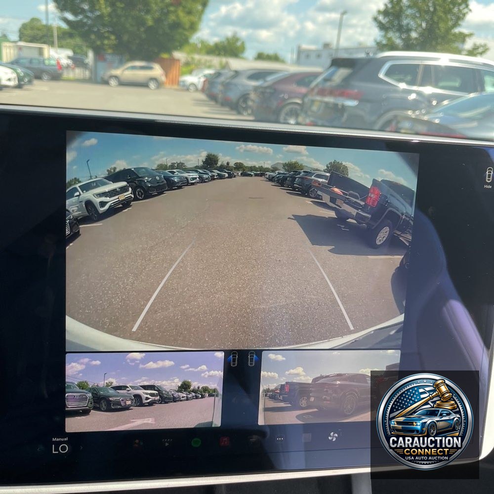 2022 Tesla Model X Standard Range
