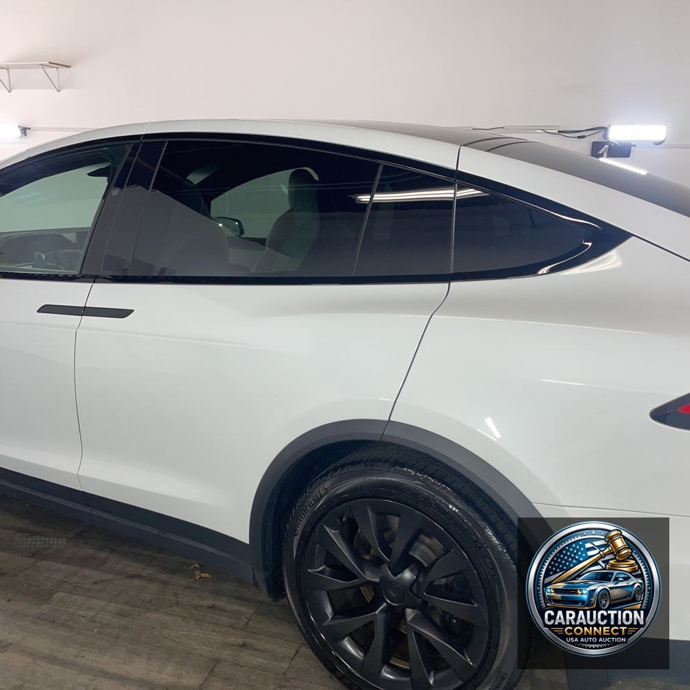 2022 Tesla Model X Standard Range