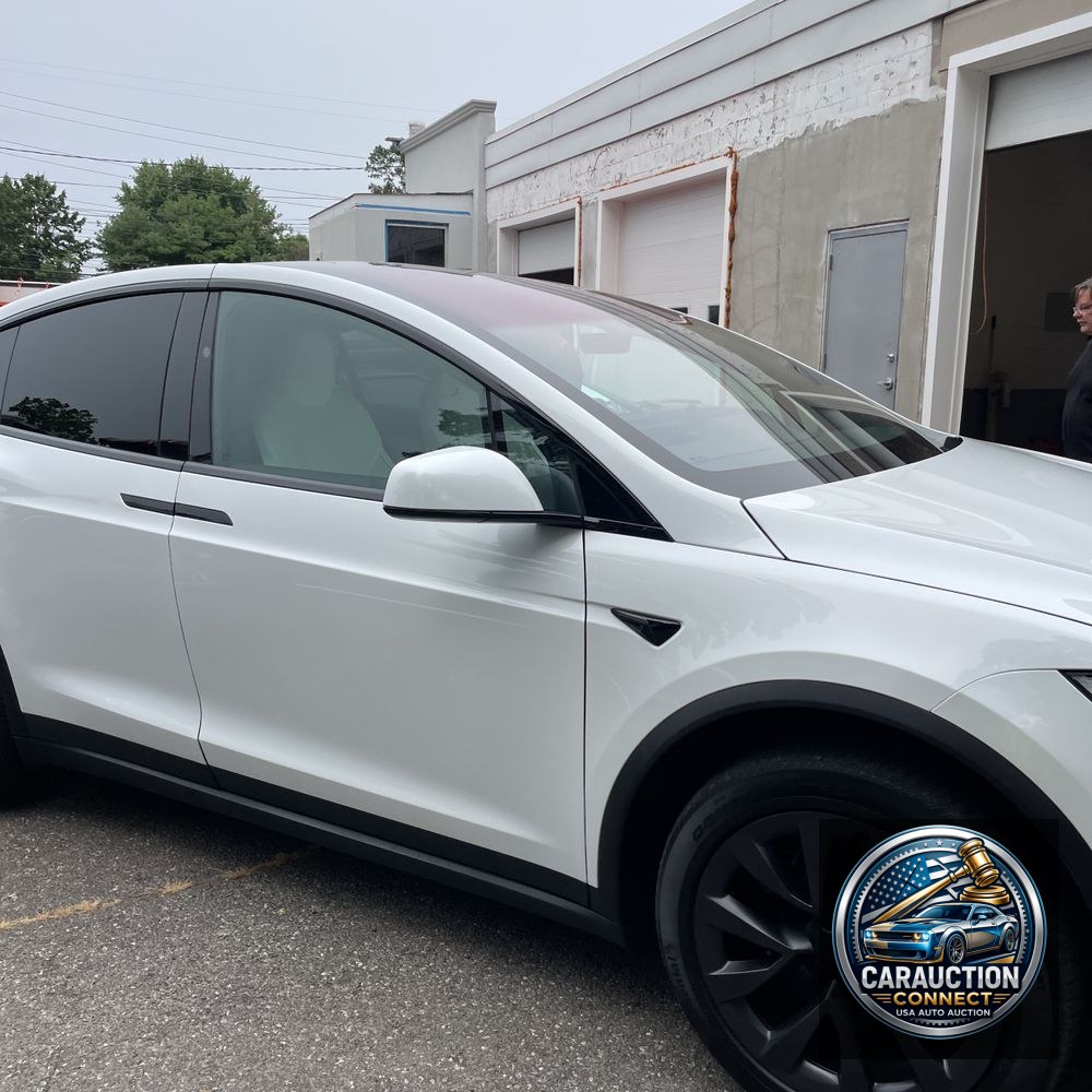 2022 Tesla Model X Plaid