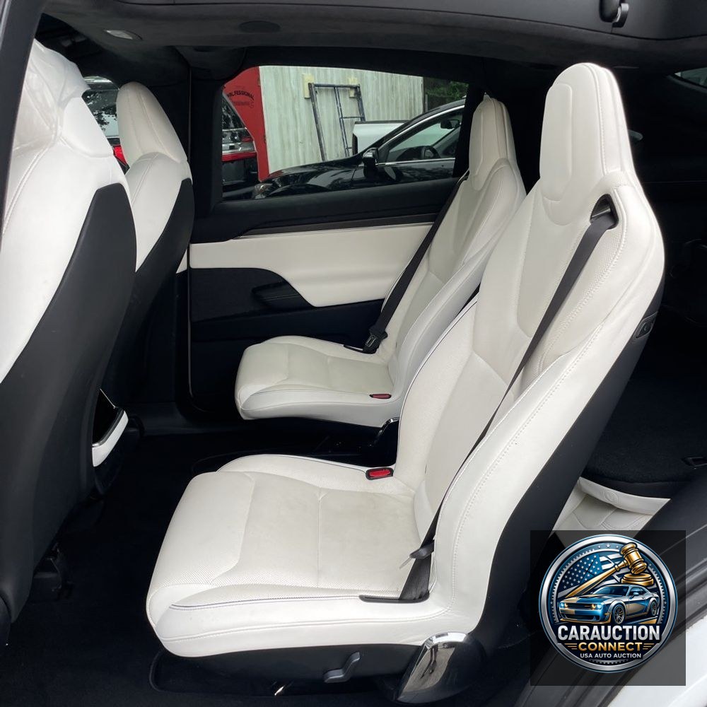 2022 Tesla Model X Plaid