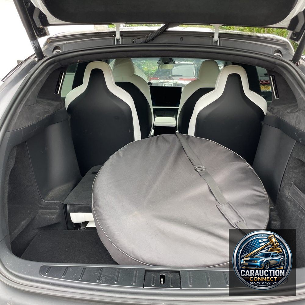2022 Tesla Model X Plaid
