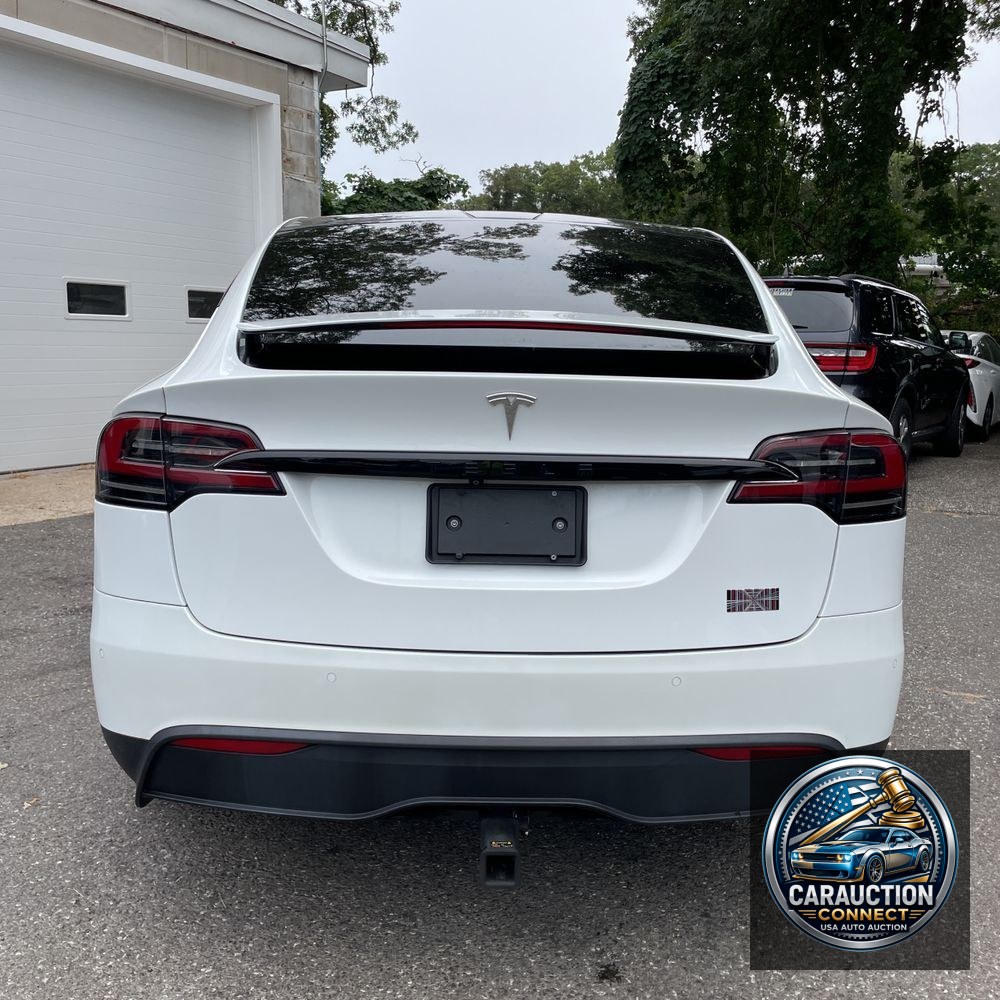 2022 Tesla Model X Plaid