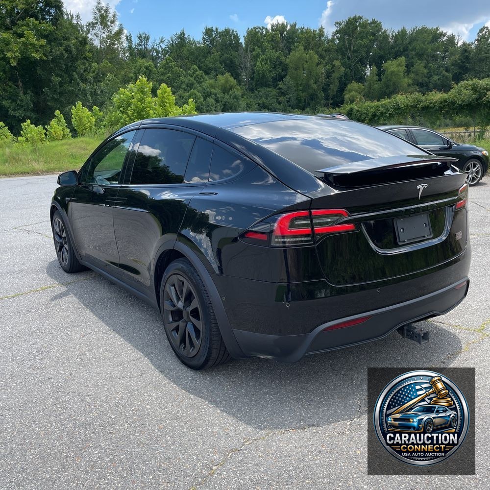 2022 Tesla Model X Plaid