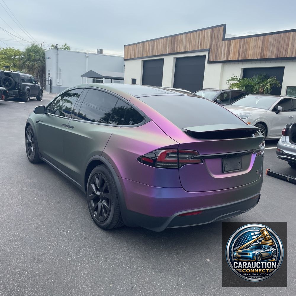 2022 Tesla Model X Plaid