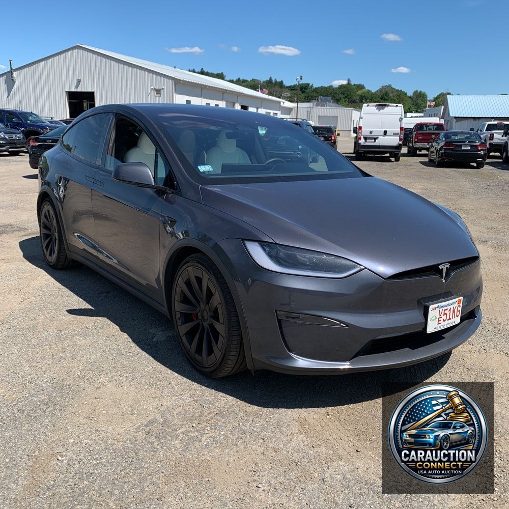 2023 Tesla Model X Plaid