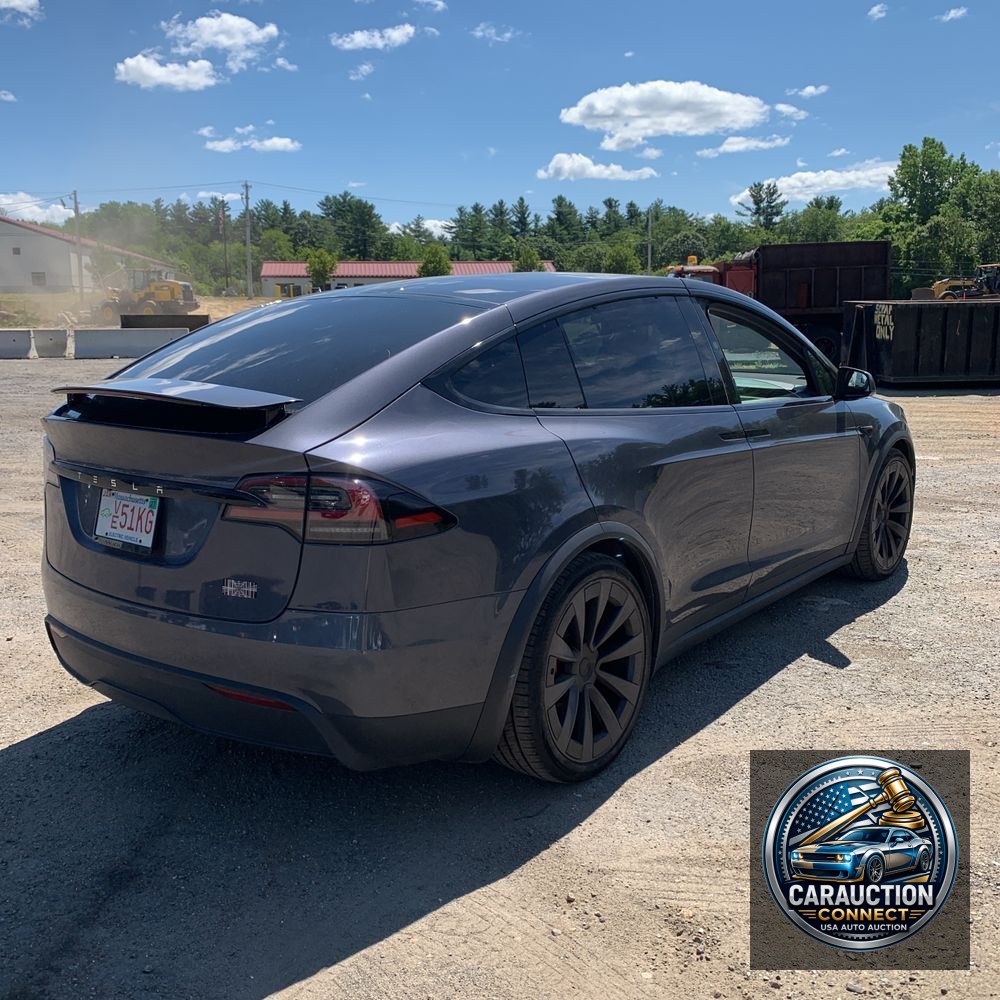 2023 Tesla Model X Plaid