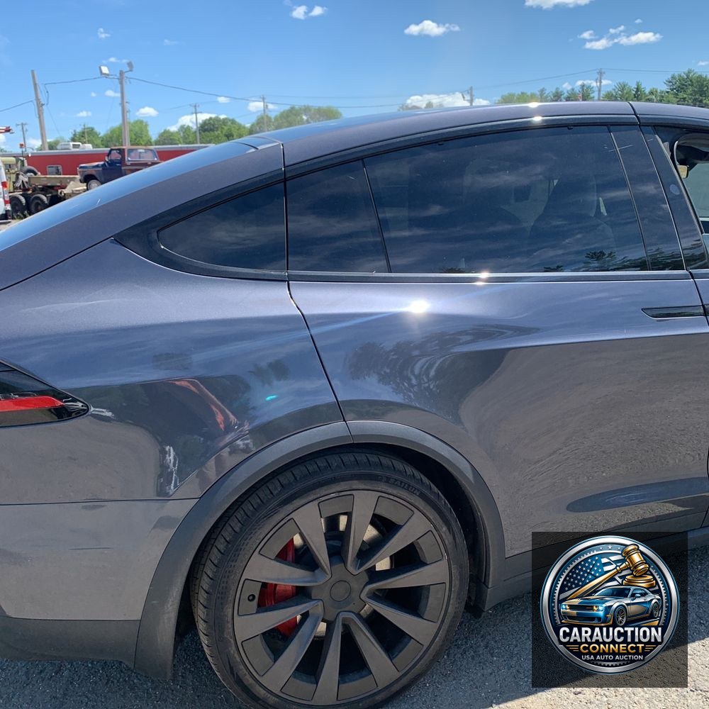 2023 Tesla Model X Plaid