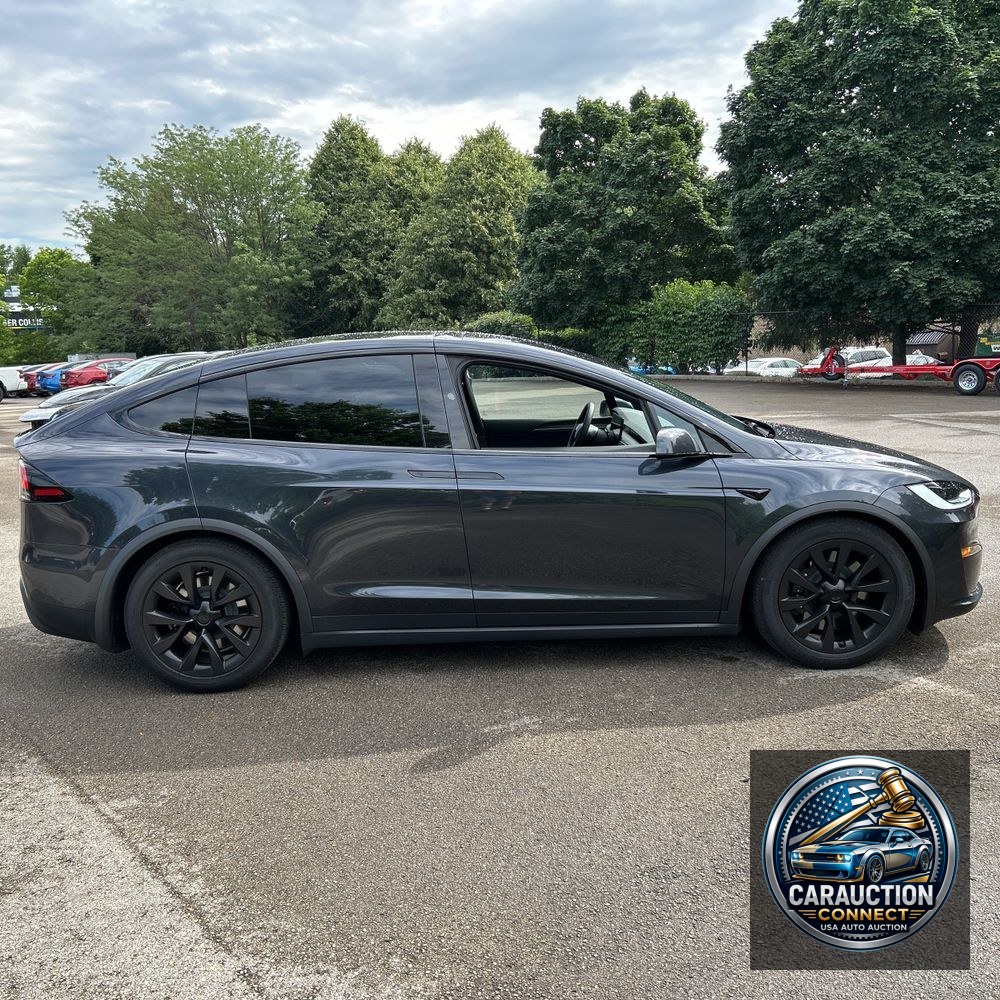 2024 Tesla Model X Long Range