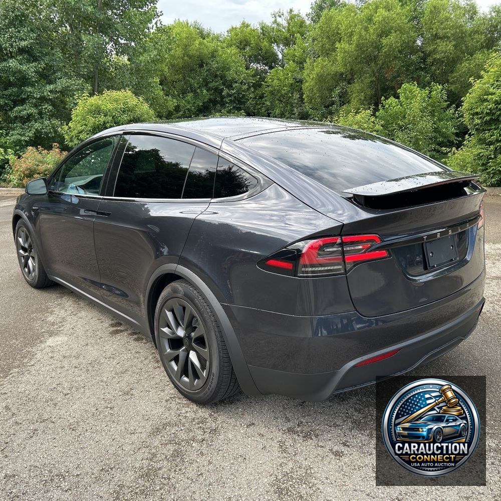 2024 Tesla Model X Long Range