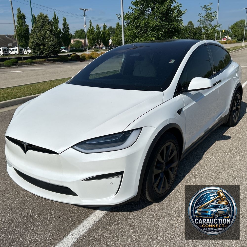 2022 Tesla Model X Standard Range