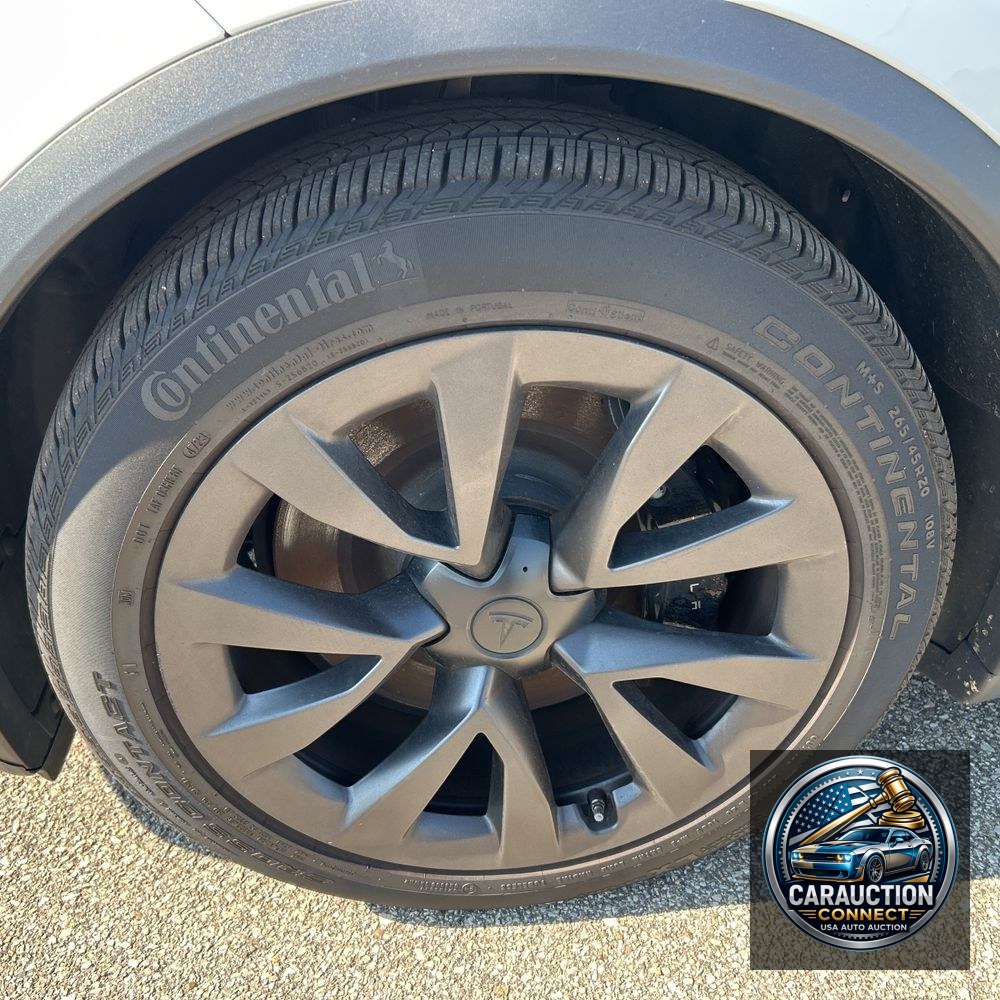 2022 Tesla Model X Standard Range