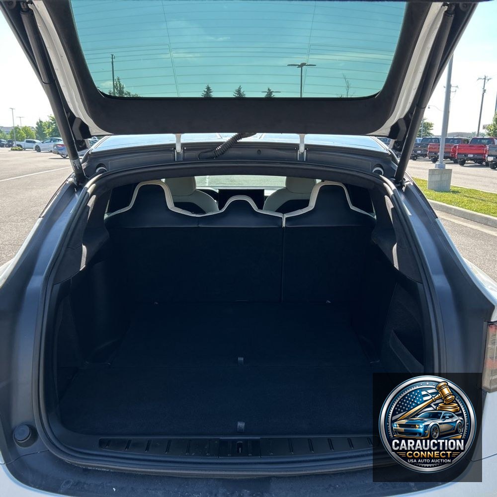 2022 Tesla Model X Standard Range