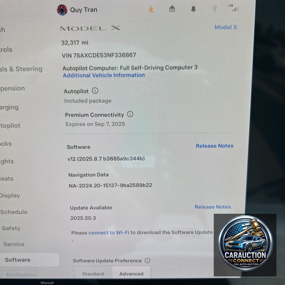 2022 Tesla Model X Standard Range