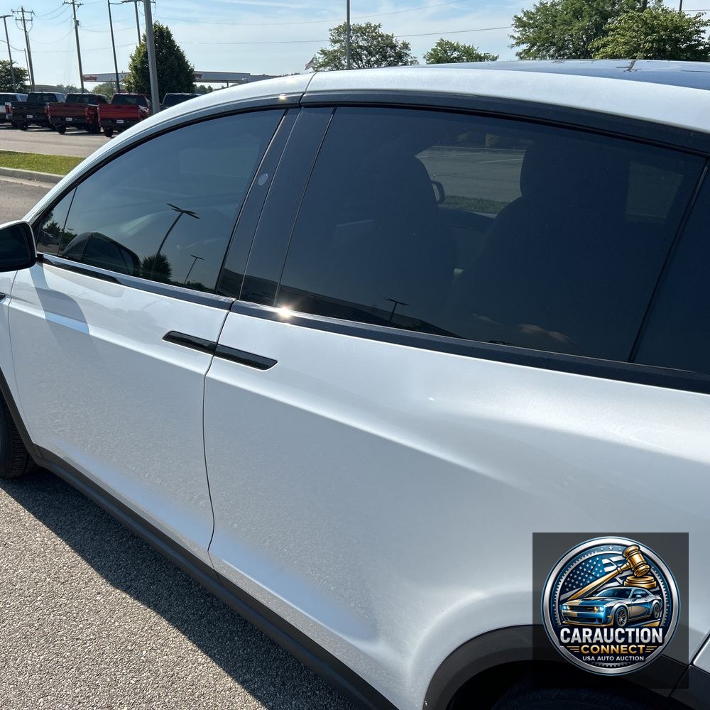 2022 Tesla Model X Standard Range