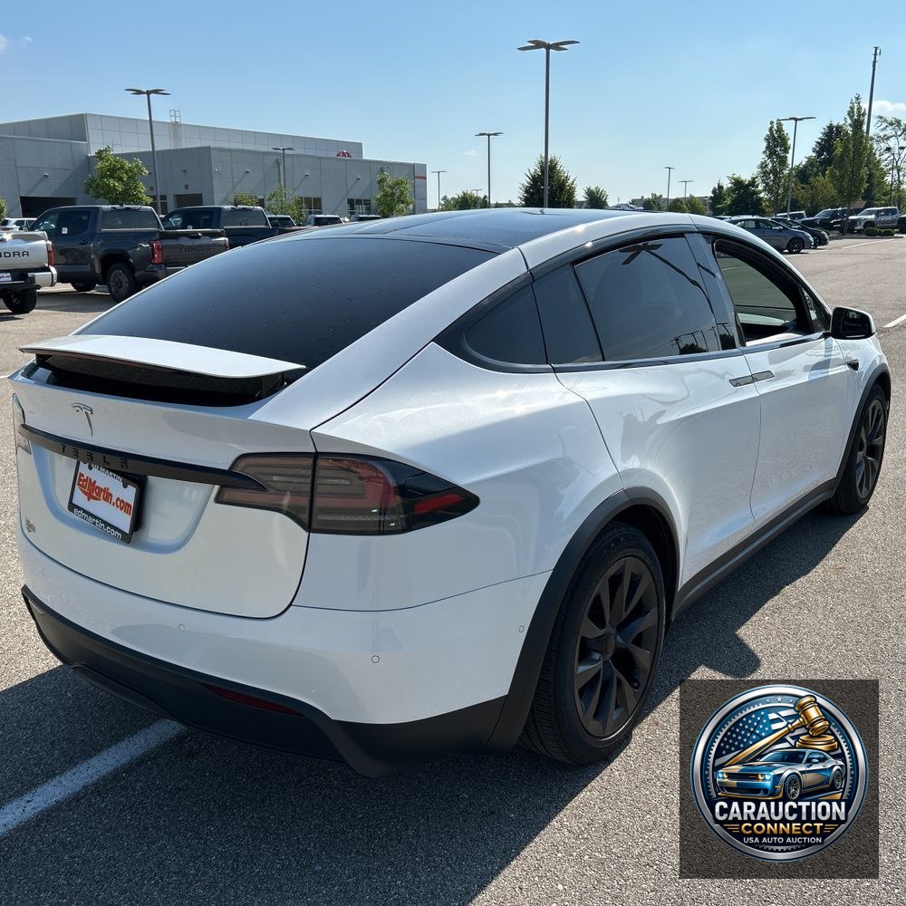 2022 Tesla Model X Standard Range
