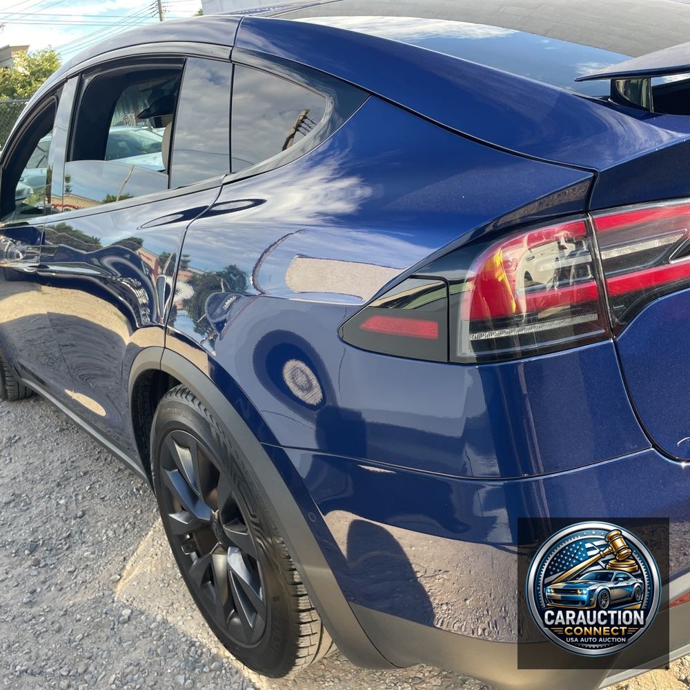 2023 Tesla Model X Long Range
