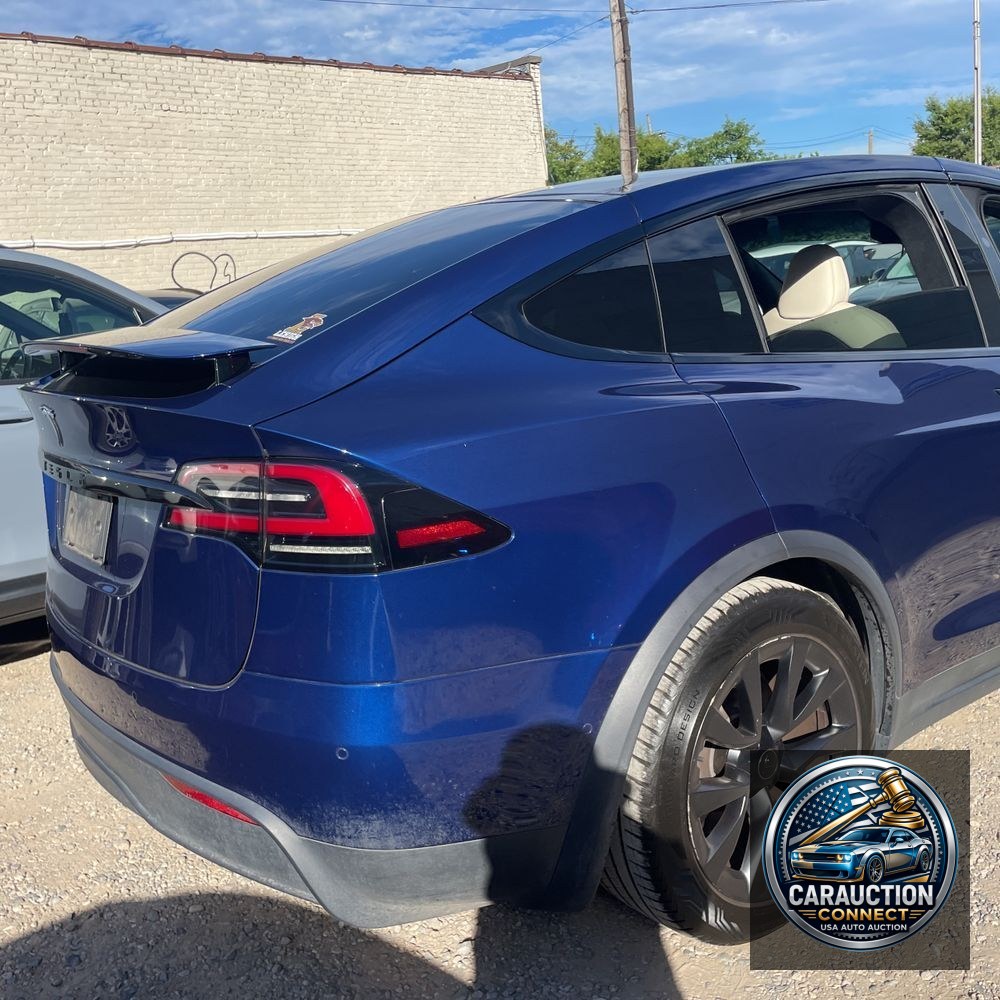 2023 Tesla Model X Long Range