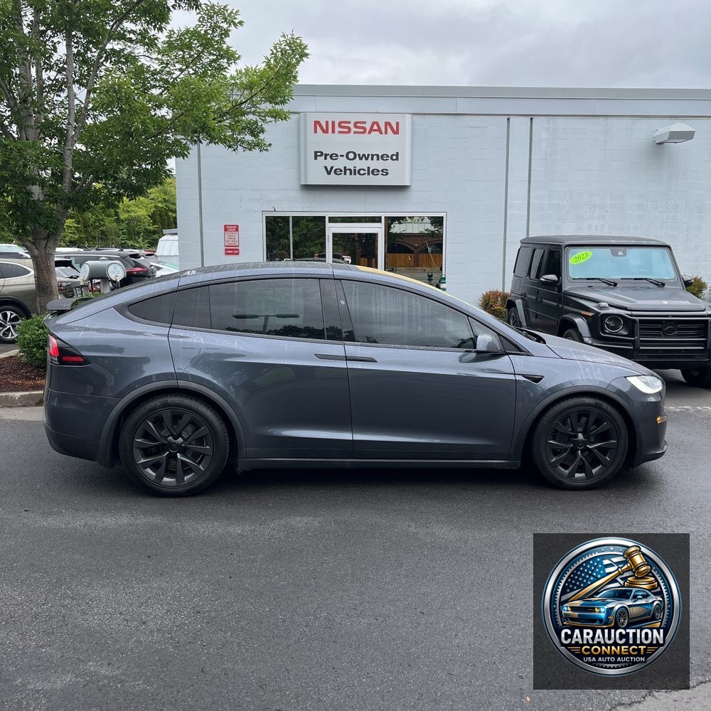 2022 Tesla Model X Standard Range