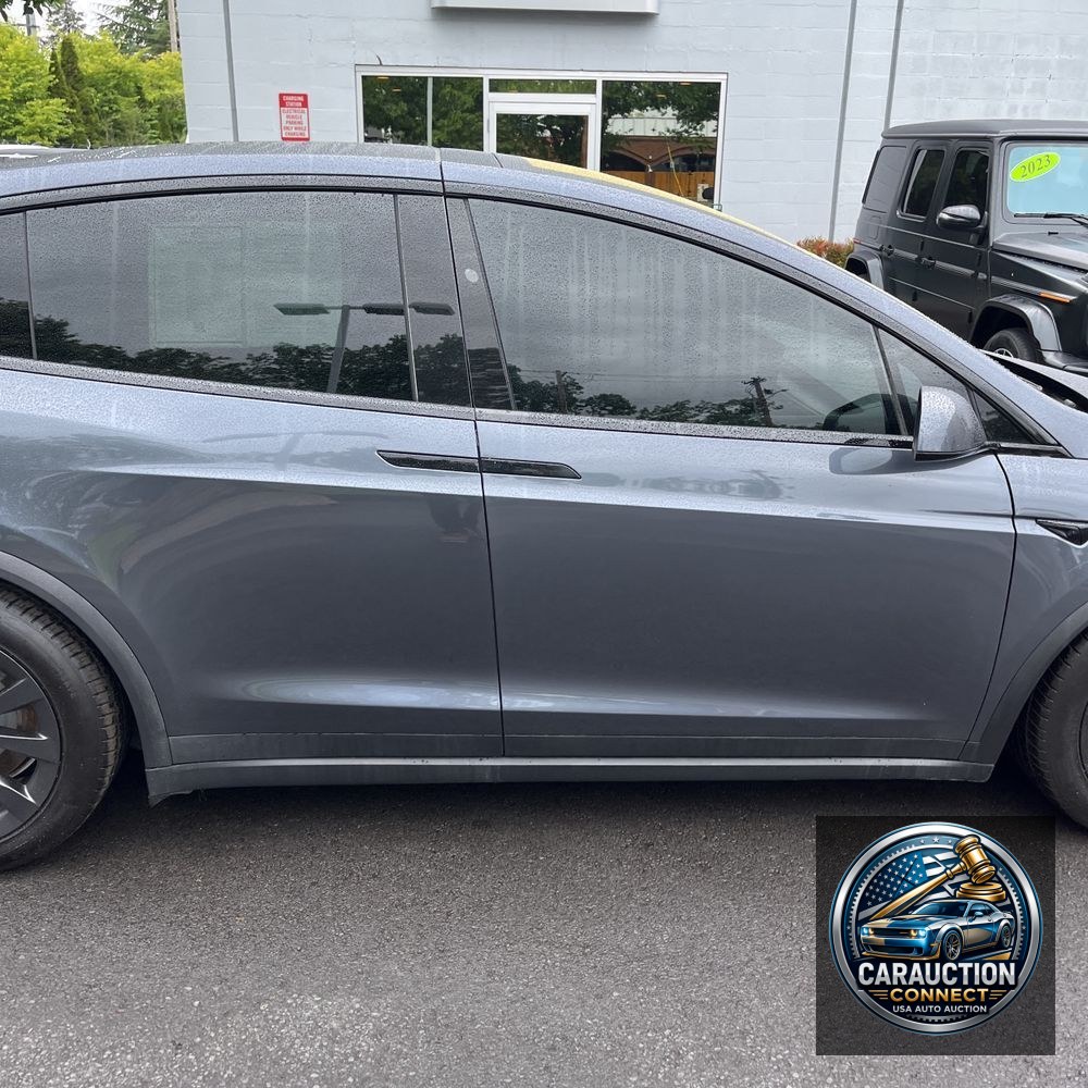 2022 Tesla Model X Standard Range