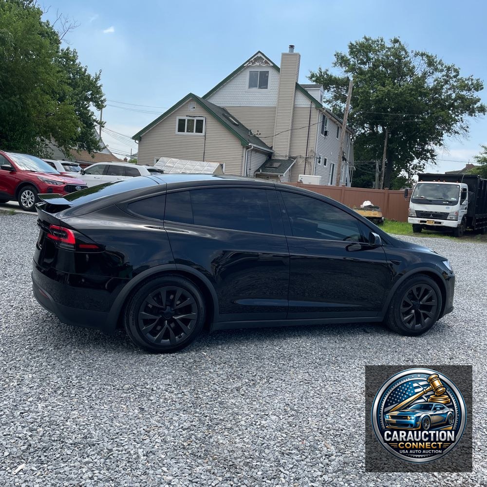 2024 Tesla Model X Long Range