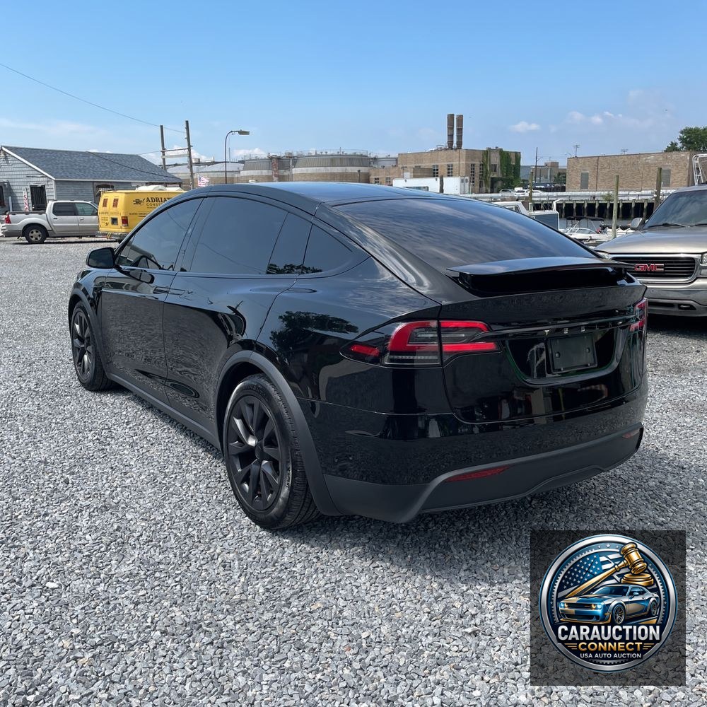 2024 Tesla Model X Long Range