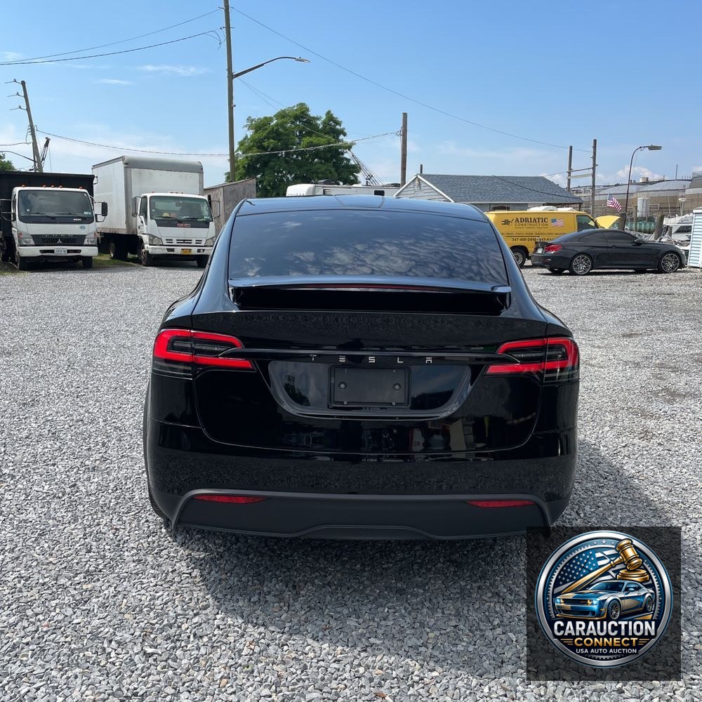 2024 Tesla Model X Long Range