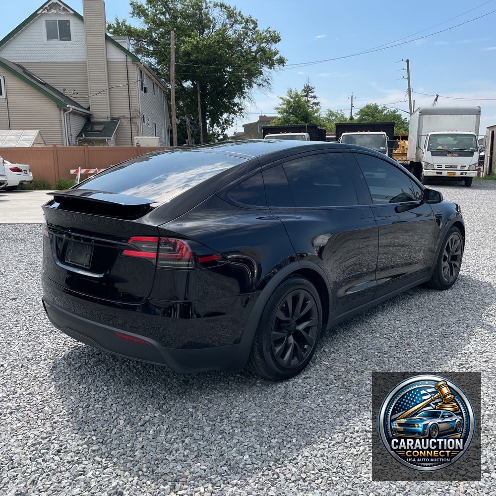 2024 Tesla Model X Long Range