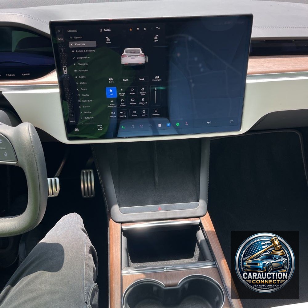 2022 Tesla Model X Standard Range