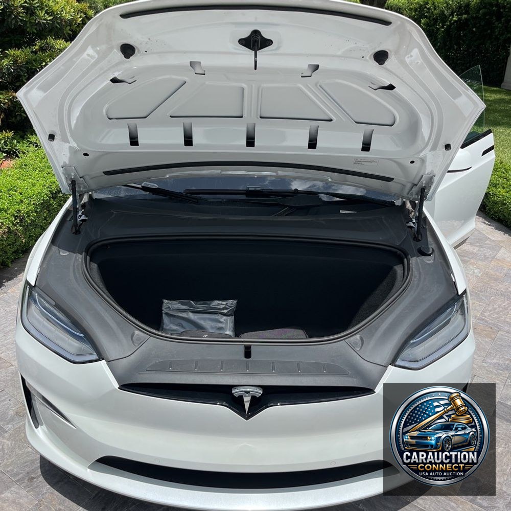 2022 Tesla Model X Standard Range