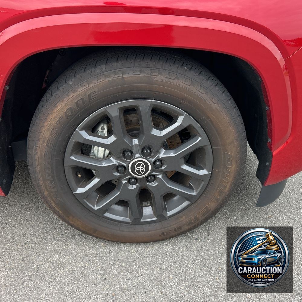 2024 Toyota Sequoia Capstone
