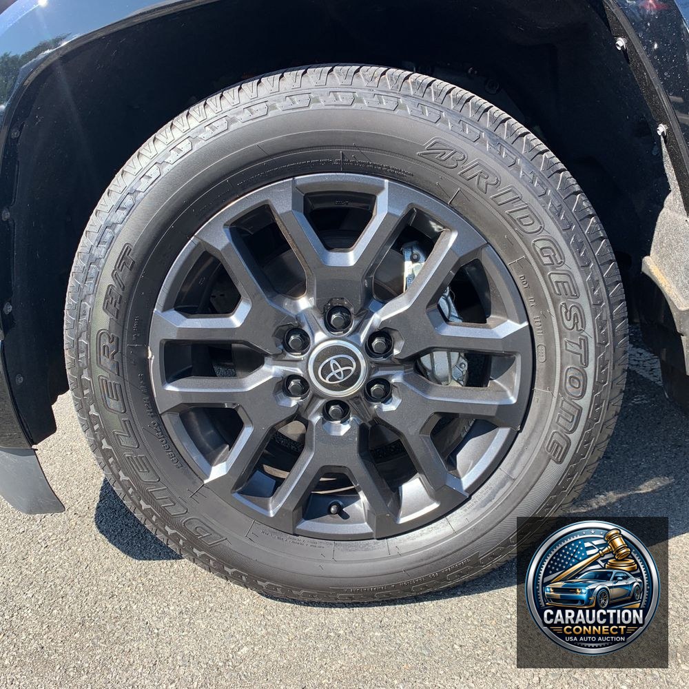 2024 Toyota Sequoia Platinum