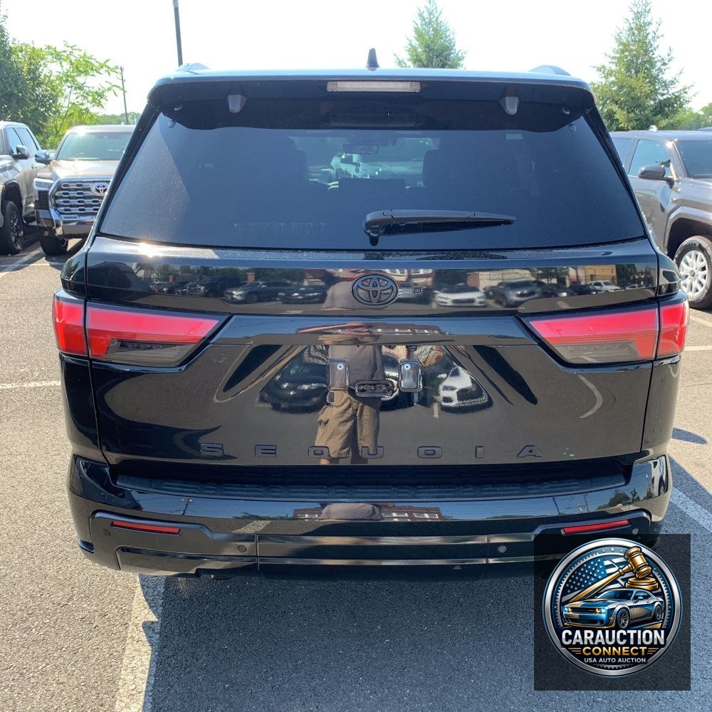2024 Toyota Sequoia Platinum