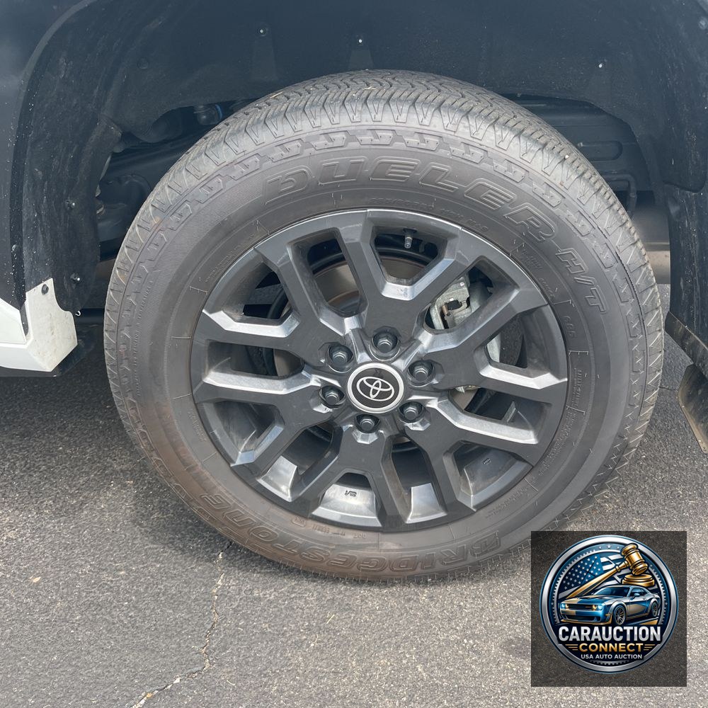 2024 Toyota Sequoia Platinum
