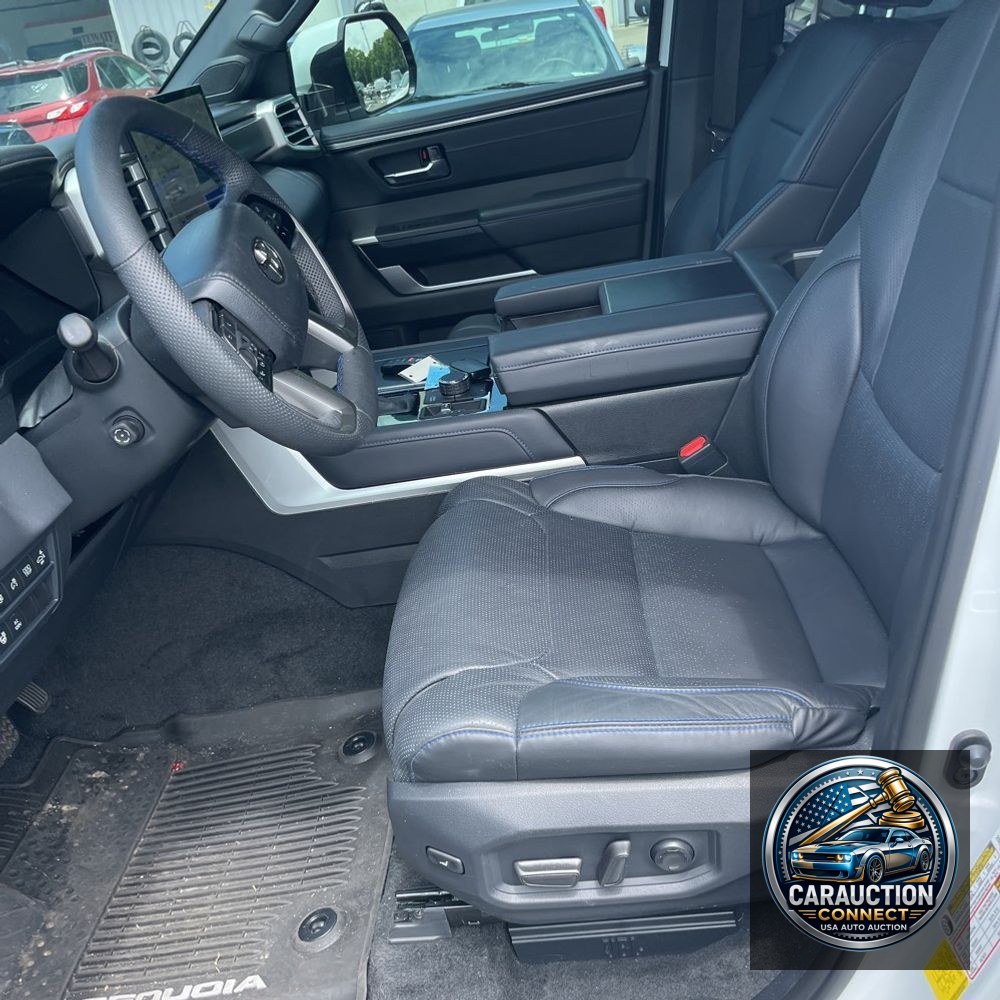 2024 Toyota Sequoia Platinum