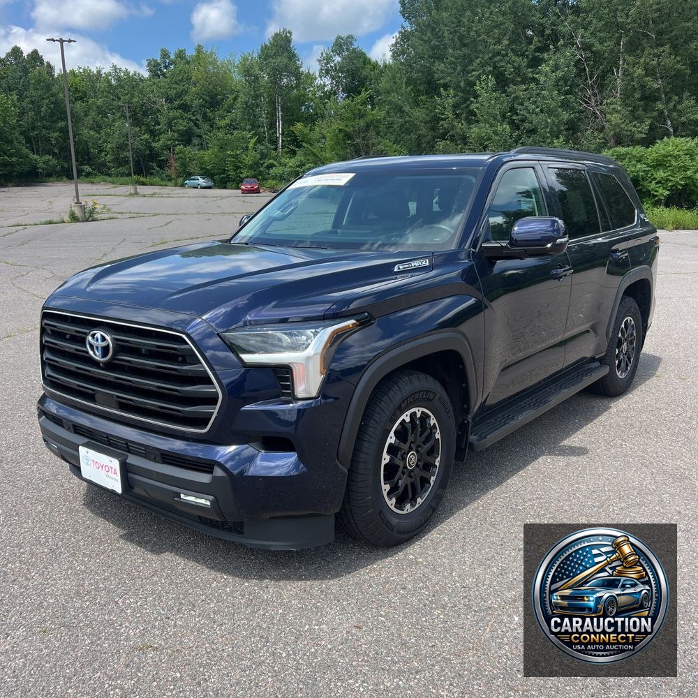 2024 Toyota Sequoia SR5