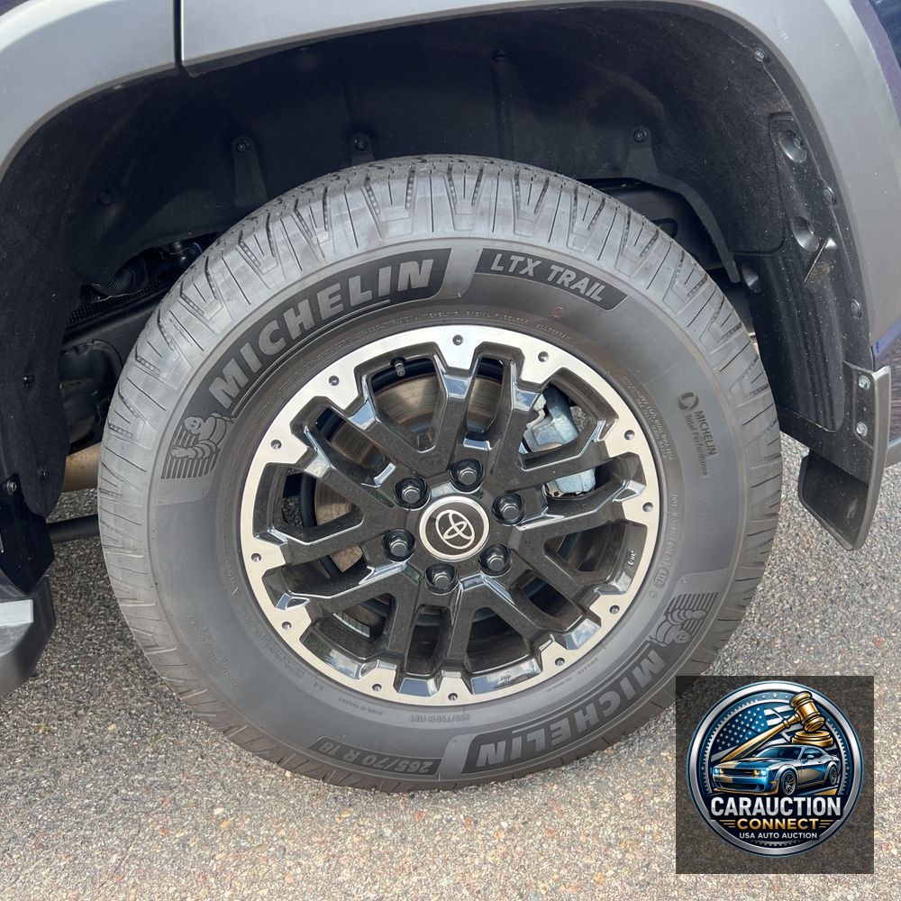 2024 Toyota Sequoia SR5